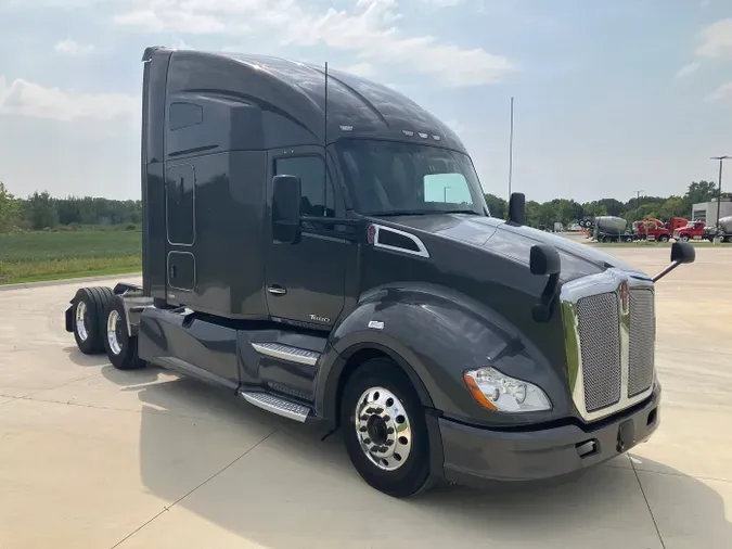 2020 Kenworth T680