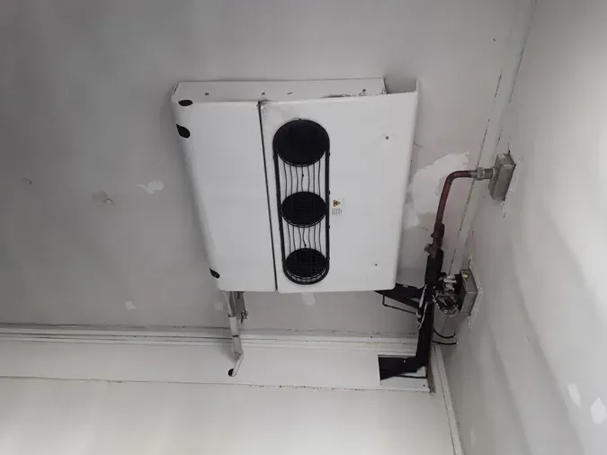 2020 FREIGHTLINER/MERCEDES M2 106