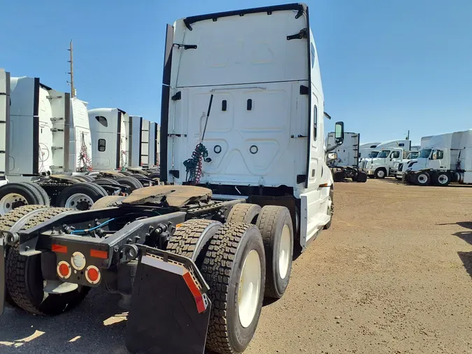 2019 FREIGHTLINER/MERCEDES NEW CASCADIA PX12664