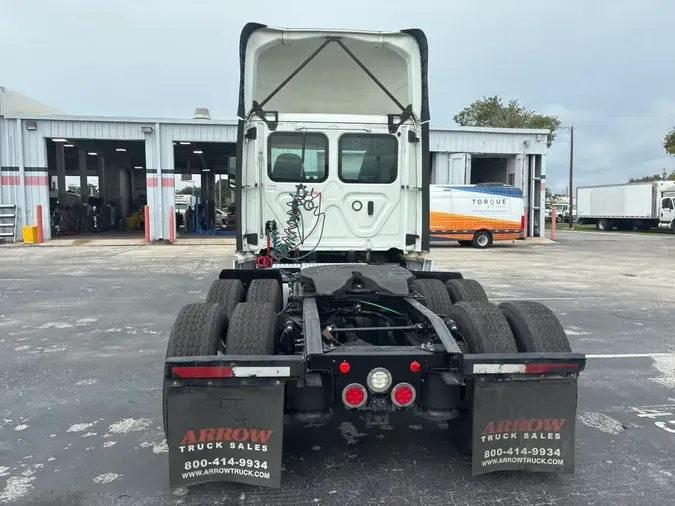 2019 FREIGHTLINER/MERCEDES NEW CASCADIA PX12664