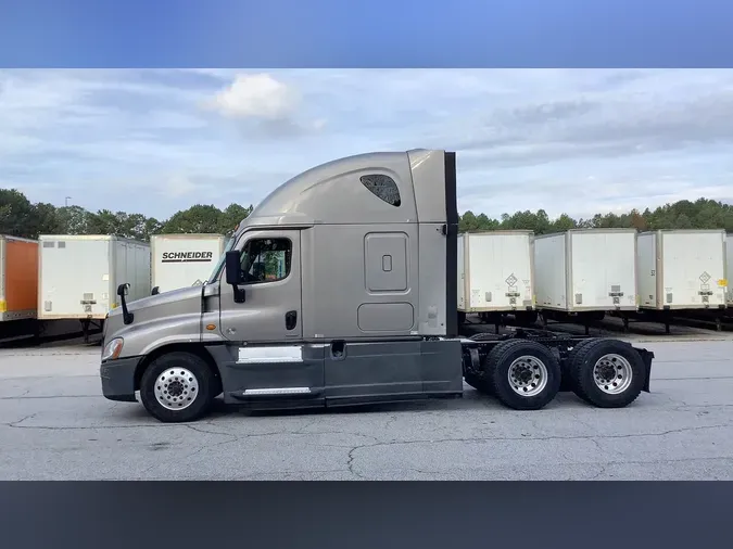 2016 Freightliner Cascadia