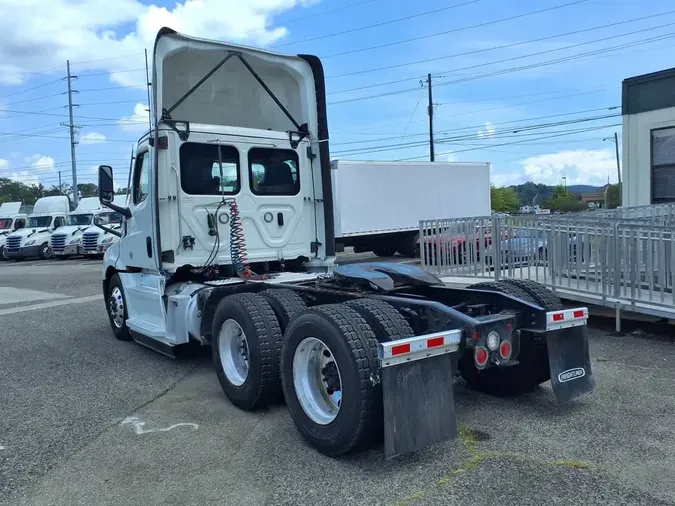 2023 FREIGHTLINER/MERCEDES NEW CASCADIA PX12664f93f4f69a6e735d8c64be6b7b61c8cf3