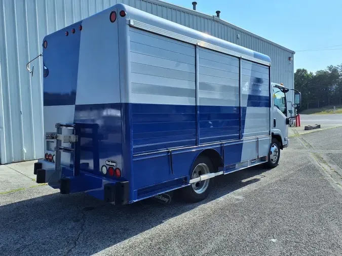 2018 ISUZU NRR