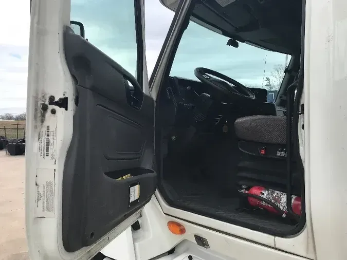 2019 International LT625