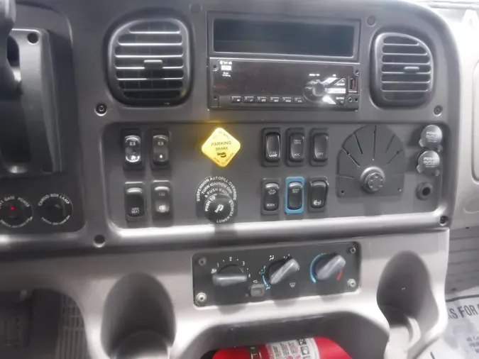 2020 FREIGHTLINER M2 106
