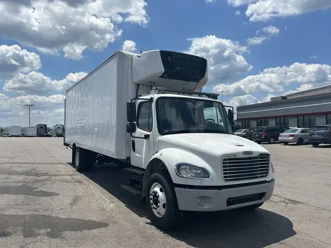 2014 Freightliner M2 106