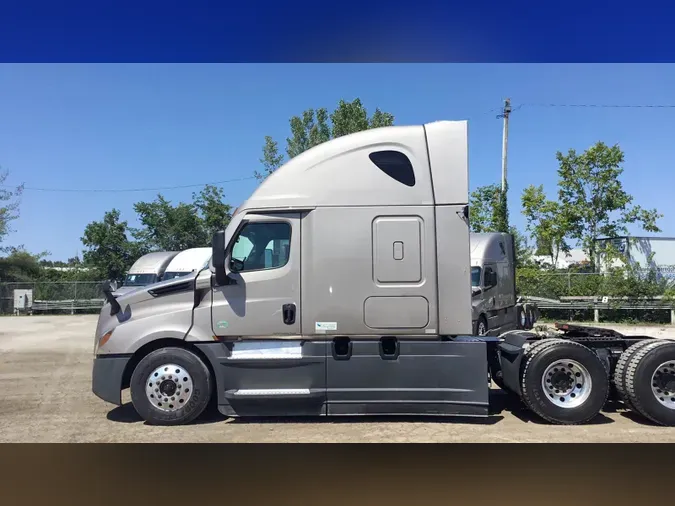 2023 Freightliner Cascadia