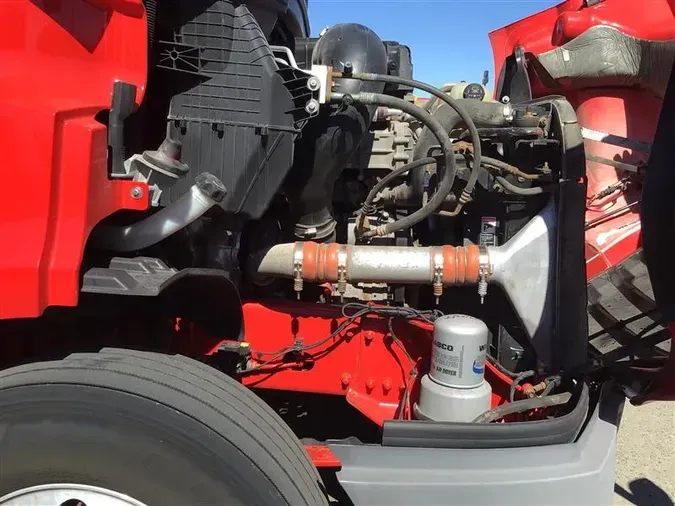 2020 FREIGHTLINER CA116