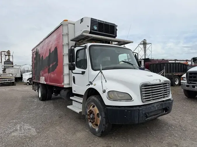 2004 FREIGHTLINER BUSINESS CLASS M2 106f95a01f7b3321a71415f5912567b8a44