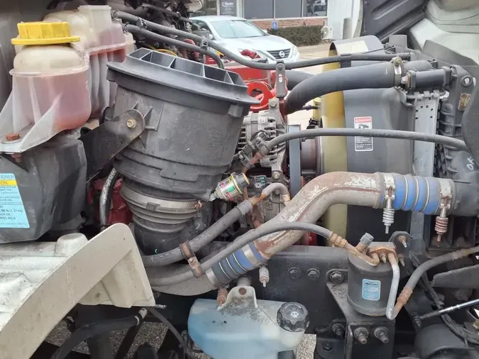 2020 FREIGHTLINER/MERCEDES M2 106