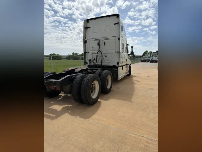 2021 FREIGHTLINER/MERCEDES NEW CASCADIA PX12664f96d45822190763e633340320c7c0f85