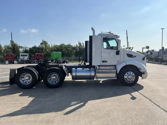 2015 Peterbilt 579