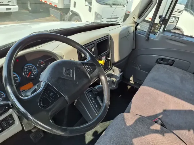 2017 NAVISTAR INTERNATIONAL 4300