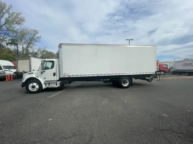 2018 FREIGHTLINER/MERCEDES M2 106