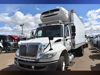 2018 INTERNATIONAL DURASTAR 4300