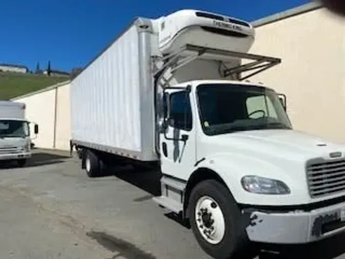 2018 FREIGHTLINER/MERCEDES M2 106