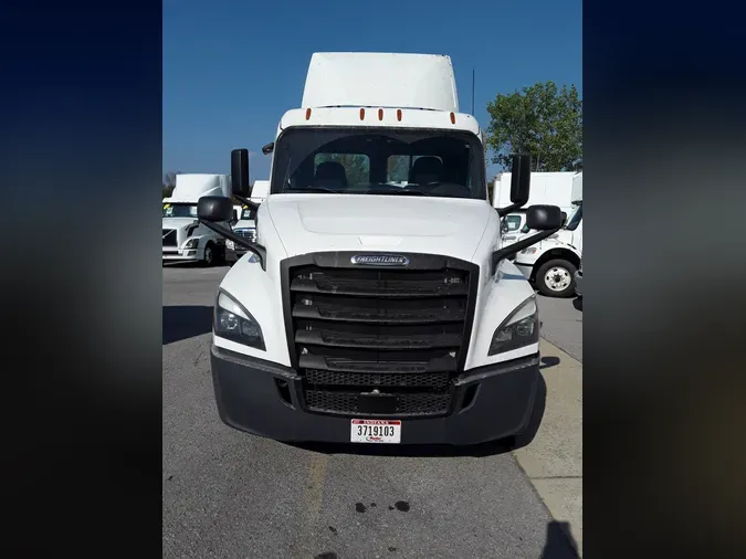 2019 FREIGHTLINER/MERCEDES CASCADIA 125