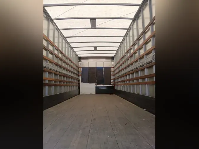 2018 FREIGHTLINER/MERCEDES M2 106