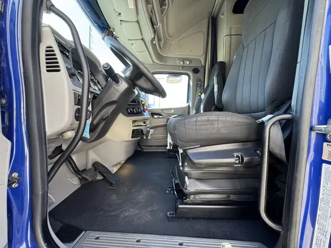 2022 Peterbilt 579