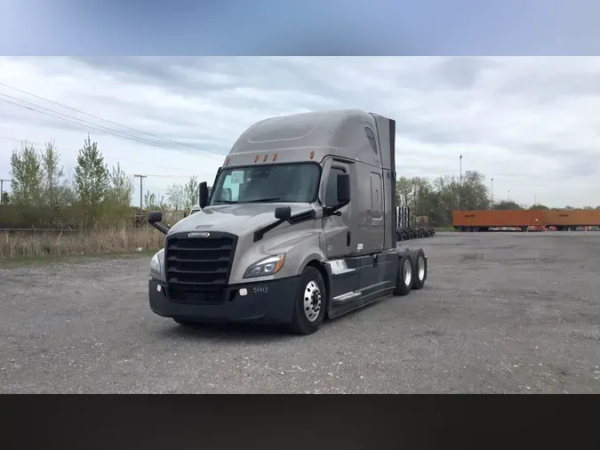 2021 Freightliner Cascadia