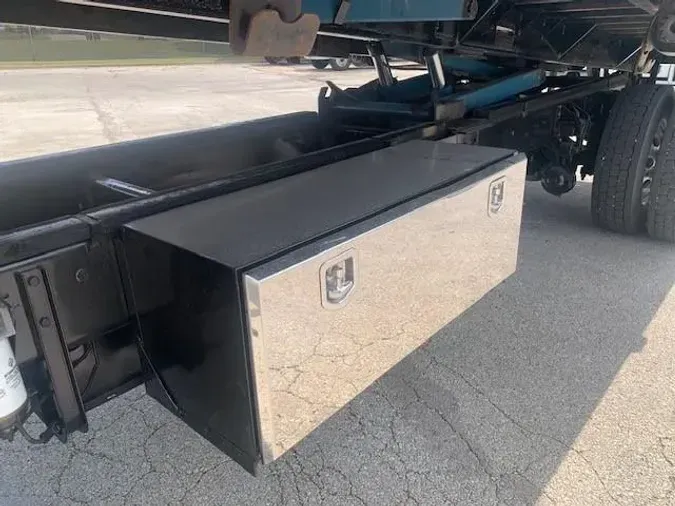 2019 International 4300