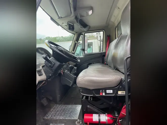 2016 NAVISTAR INTERNATIONAL 4300