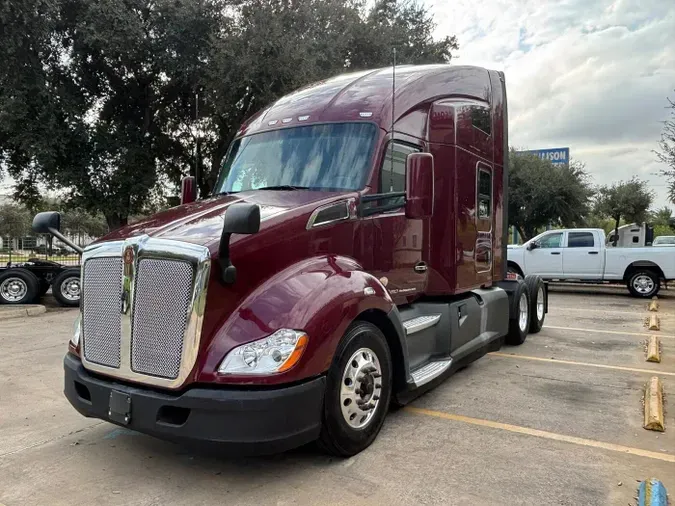 2021 Kenworth T680