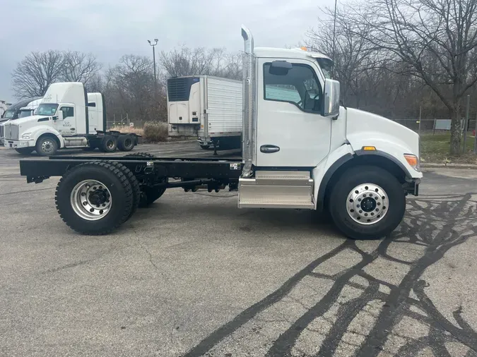 2025 Kenworth T480