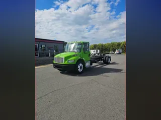 2019 FREIGHTLINER/MERCEDES M2 106