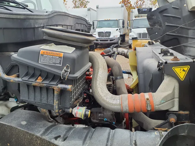 2019 NAVISTAR INTERNATIONAL 4300