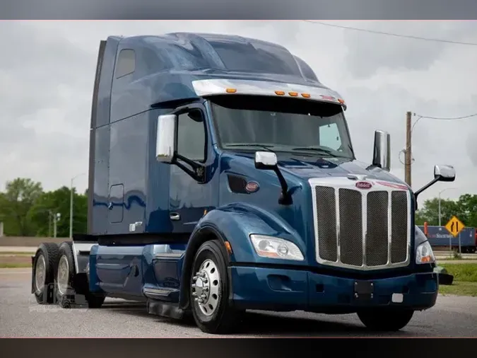 2020 PETERBILT 579