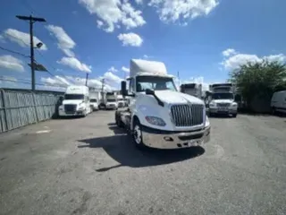 2019 NAVISTAR INTERNATIONAL LT625 DAYCAB T/A