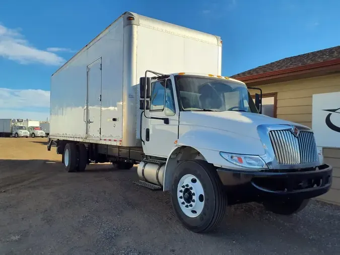 2019 NAVISTAR INTERNATIONAL 4300