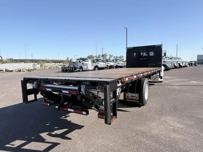 2019 Peterbilt 330f9a364ad25e776cc4f64c372f8dc26c7