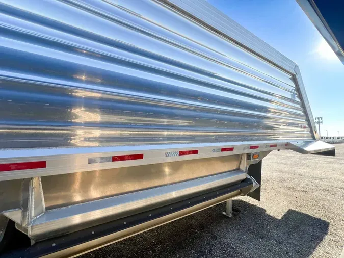 2025 TRAVIS WAVEf9a37004171dae807d8f3edac8a28fbf