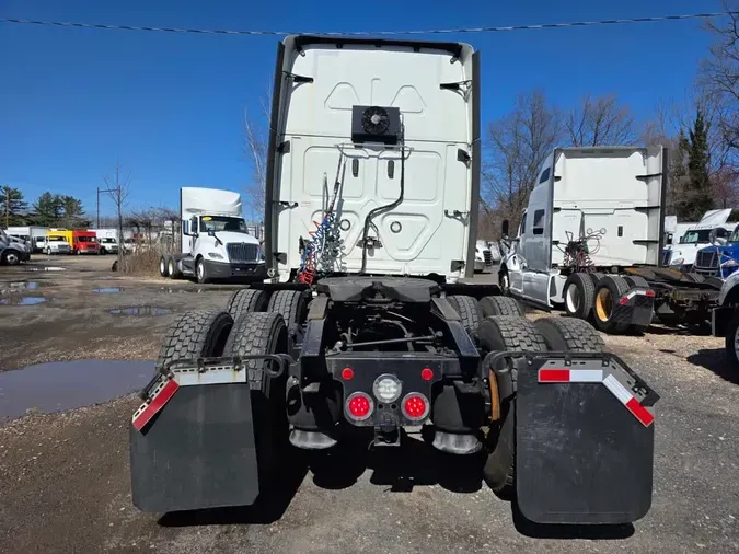 2020 FREIGHTLINER/MERCEDES NEW CASCADIA PX12664