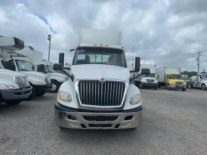 2019 NAVISTAR INTERNATIONAL LT625 DAYCAB T/A