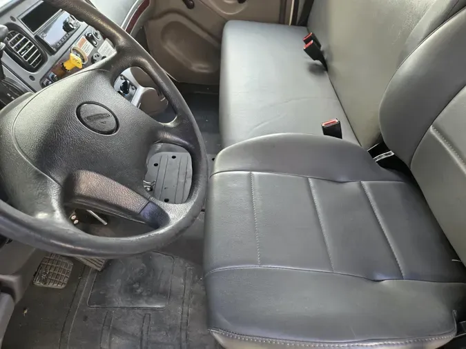 2020 Freightliner Business Class M2 106