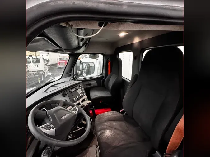 2018 FREIGHTLINER NEW CASCADIA PX12664