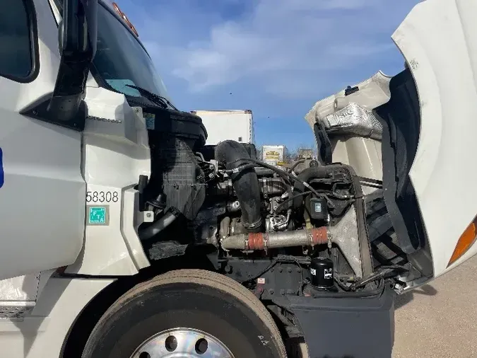 2019 Freightliner T12662ST