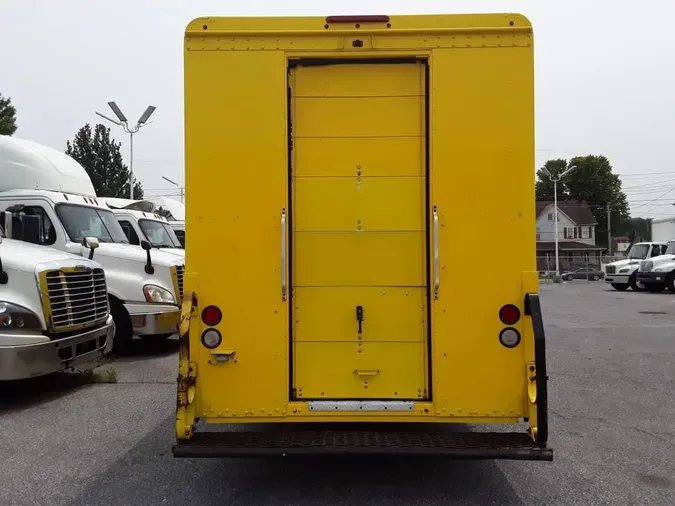 2017 FRTLR CUSTOM CHASSIS CORP MT55