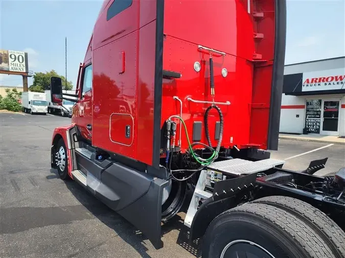 2023 KENWORTH T680