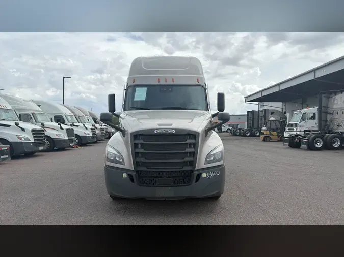 2025 Freightliner Cascadia 126f9ac7f738174a39d175af2203142edcf