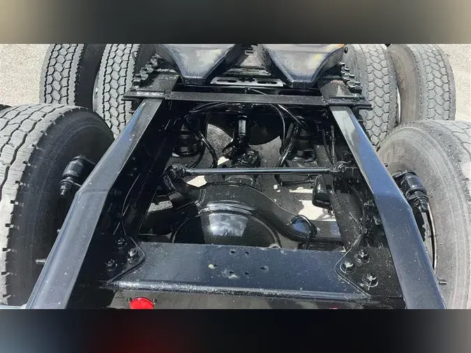 2021 FREIGHTLINER CA126