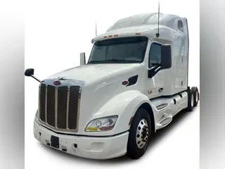 2022 Peterbilt 579