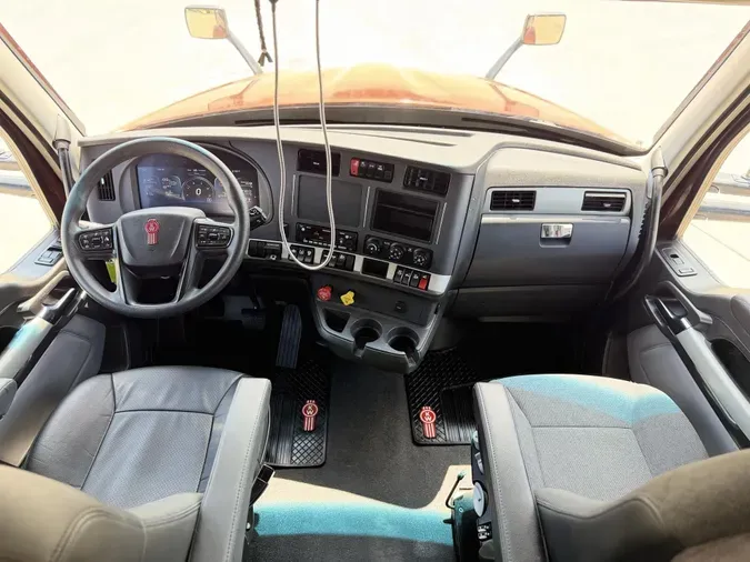 2024 Kenworth T680f9b76448ddb7e42488106d38ec7c0844