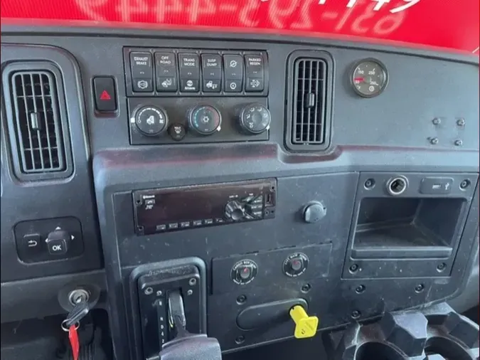 2019 NAVISTAR INTERNATIONAL MV607 (4X2)f9b8ec8a1c82b295881a5e61b2a6c888