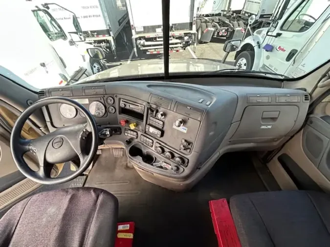 2016 FREIGHTLINER/MERCEDES CASCADIA 125