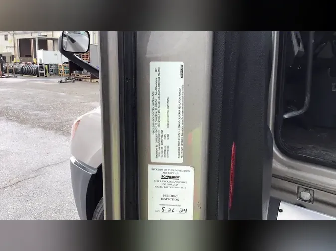 2022 Freightliner Cascadia 126