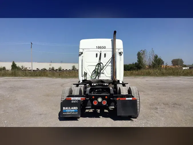 2020 Freightliner Cascadia 126